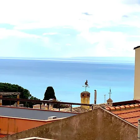 Arche Apartament *